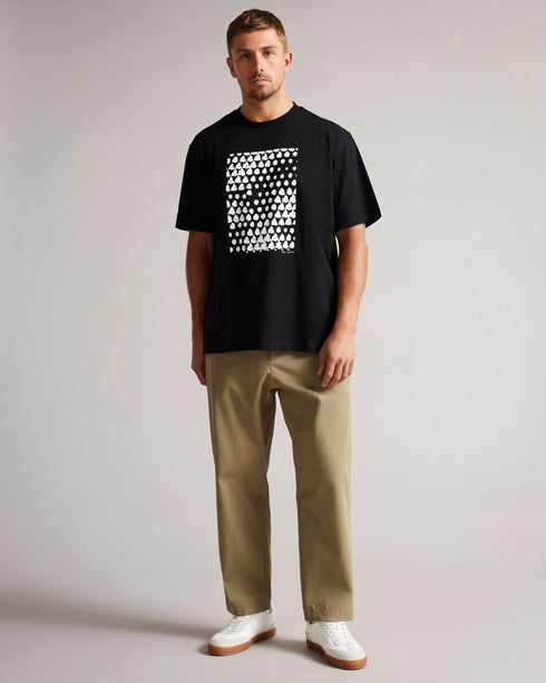 <P>Ss Heavy Weight Relaxed Fit Graphic T-Shirt</P>